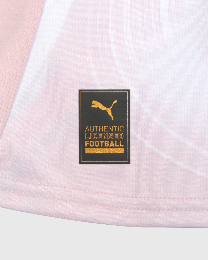 25-26 Third Shirt Womens