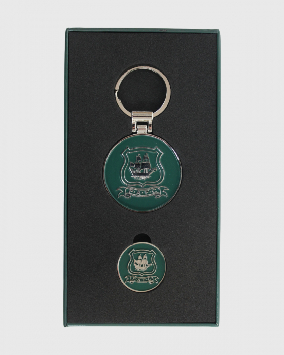 Crest Keyring & Badge Set